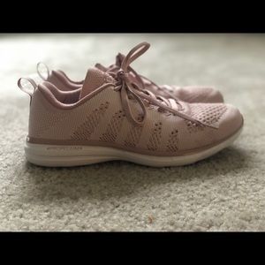 APL TechLoom Pro Running Shoes